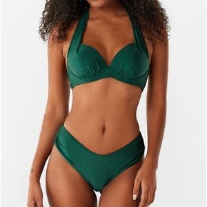 Khloe Underwire Ruched Halter Bikini
L / Dark Green- new with tags- Cupshe